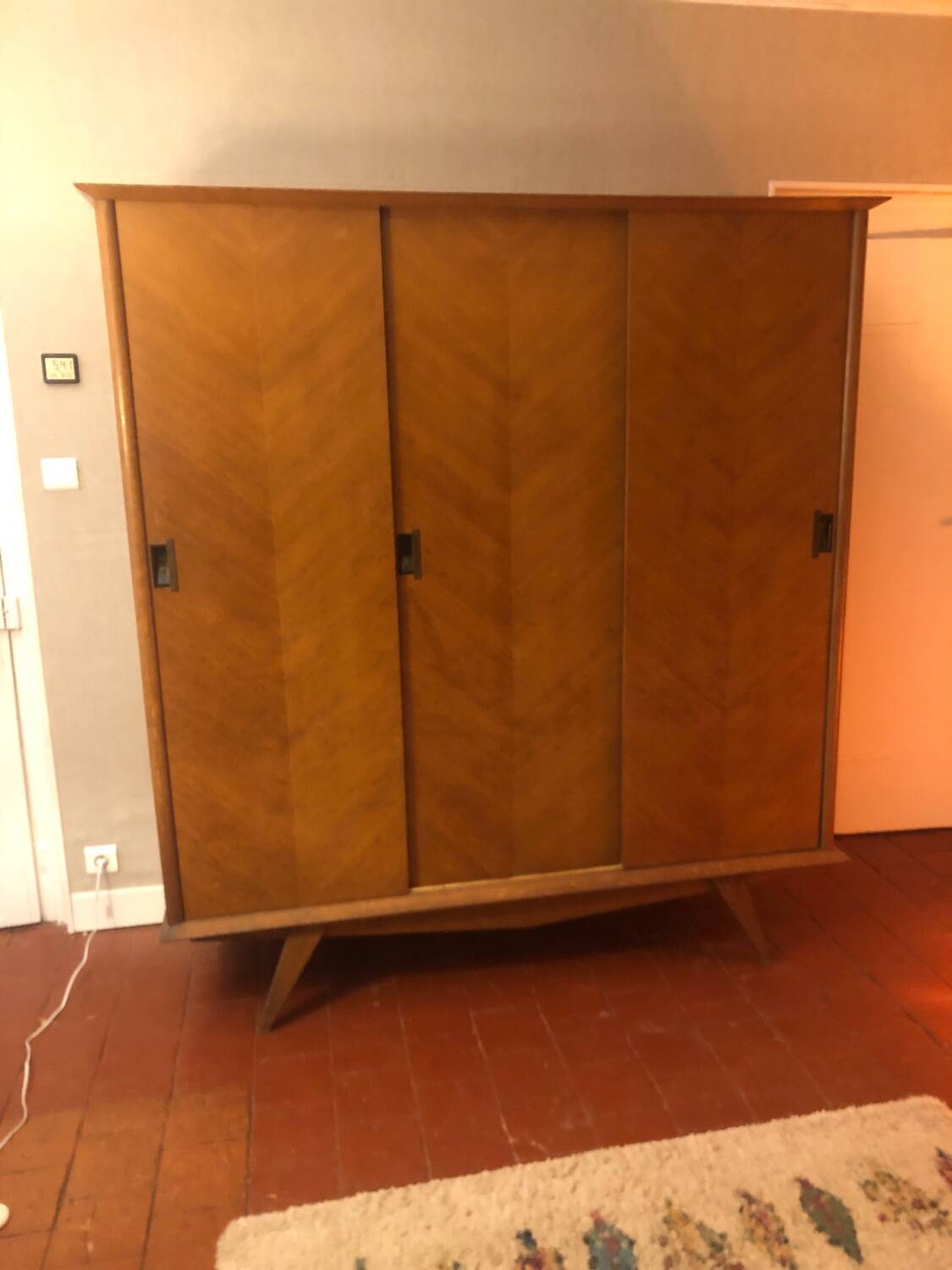 Armoire scandinave vintage