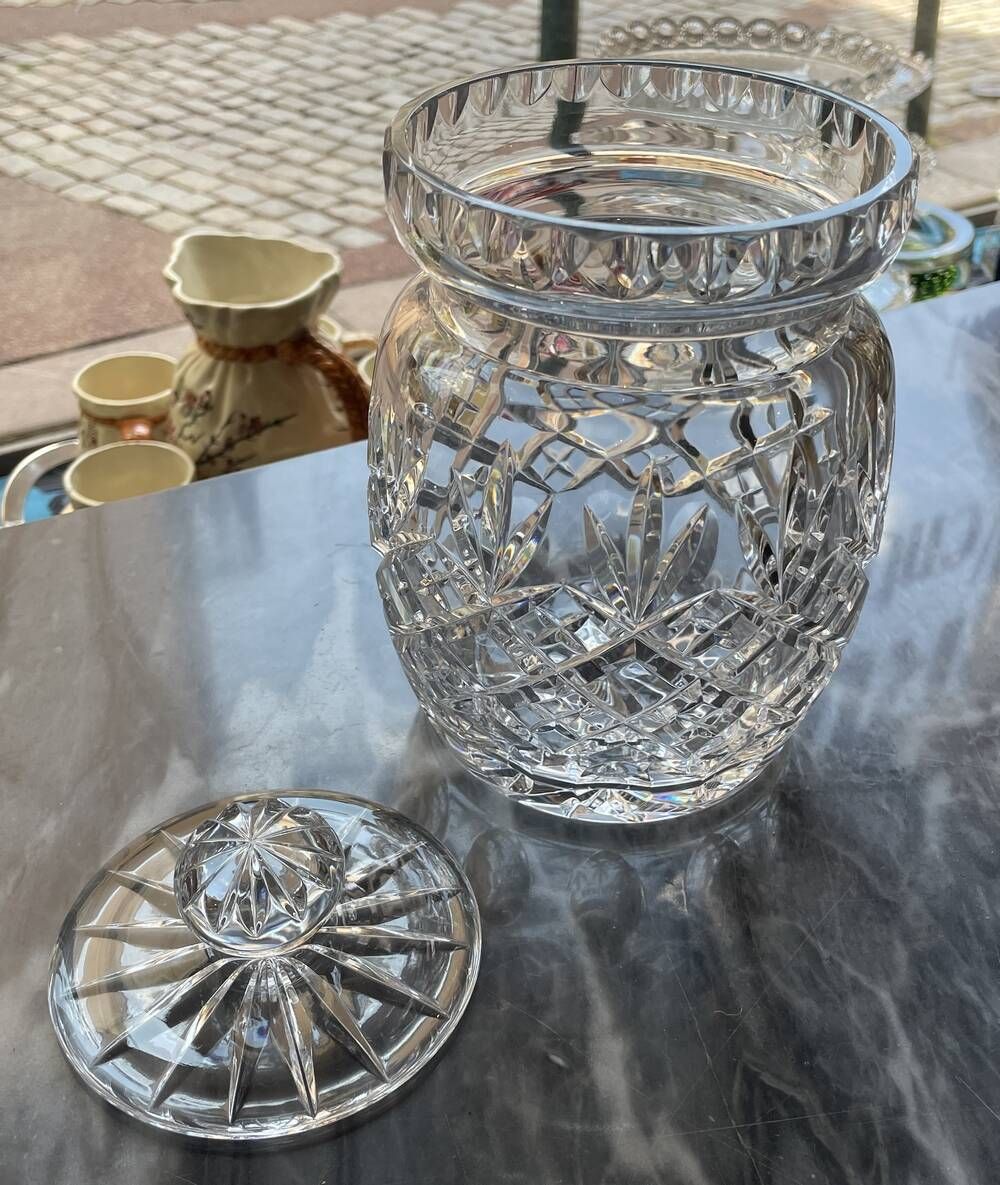 Boîte a biscuits en cristal de bohême art de la table petites douceurs