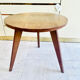 Petite table basse tripode vintage, années 60