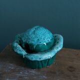 Cabbage mustard pot in slip