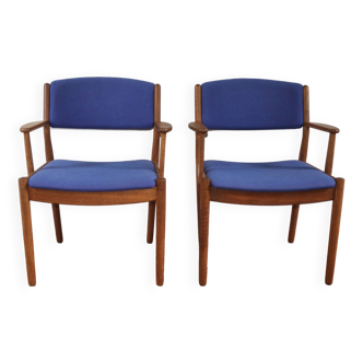 Pair of vintage Scandinavian Poul Volther J72 armchairs in oak, 1960s