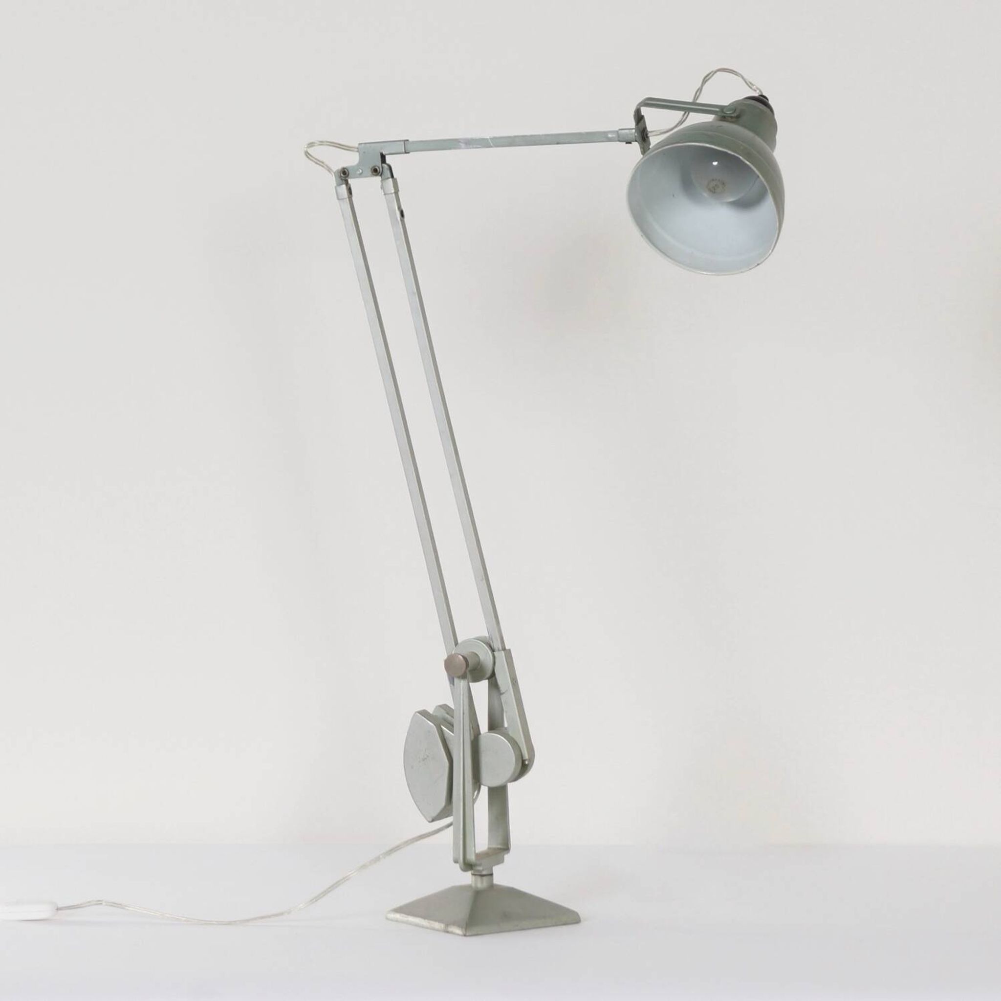 LAMPE DE BUREAU INDUSTRIELLE À CONTREPOIDS PAR ERPE, ANNÉES 1950