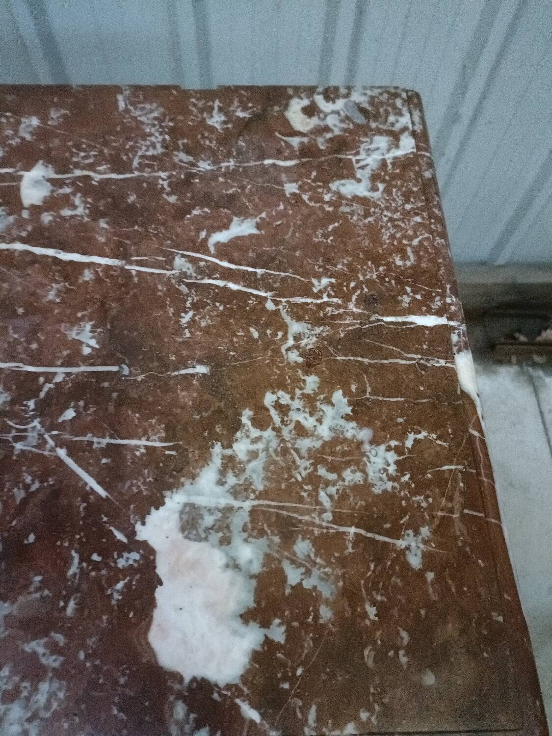 Solid walnut sideboard, Henri II style, Renaissance, with pink and white marble top