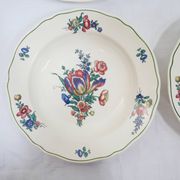 Series of 8 vintage hollow plates edited by Villeroy and Boch