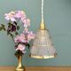 Suspension tulipe vintage en verre blanc et or