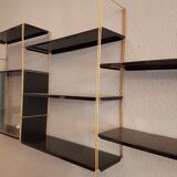 Tomado style wall shelf