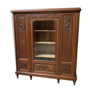 Armoire vitrée antique,
