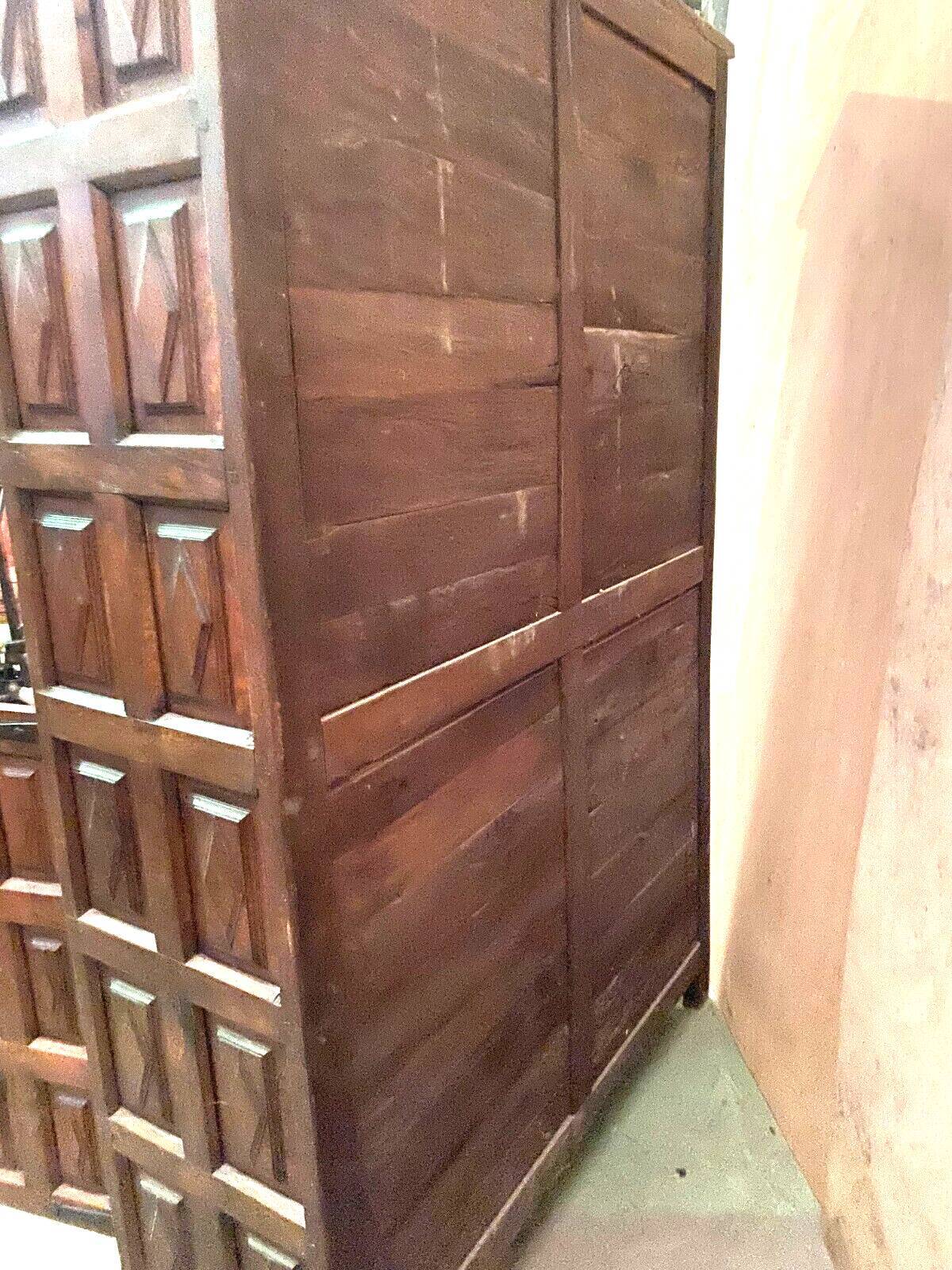 Monastery sideboard with four shutters in solid oak 20th century