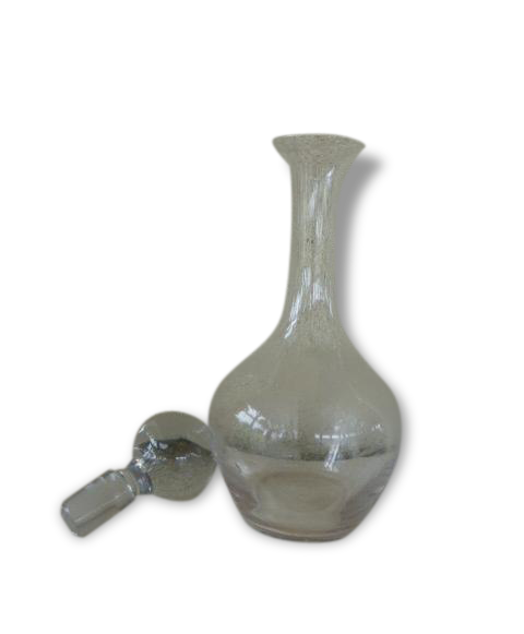 Decanter in clear glass with a very beautiful Cap vintage glass ball