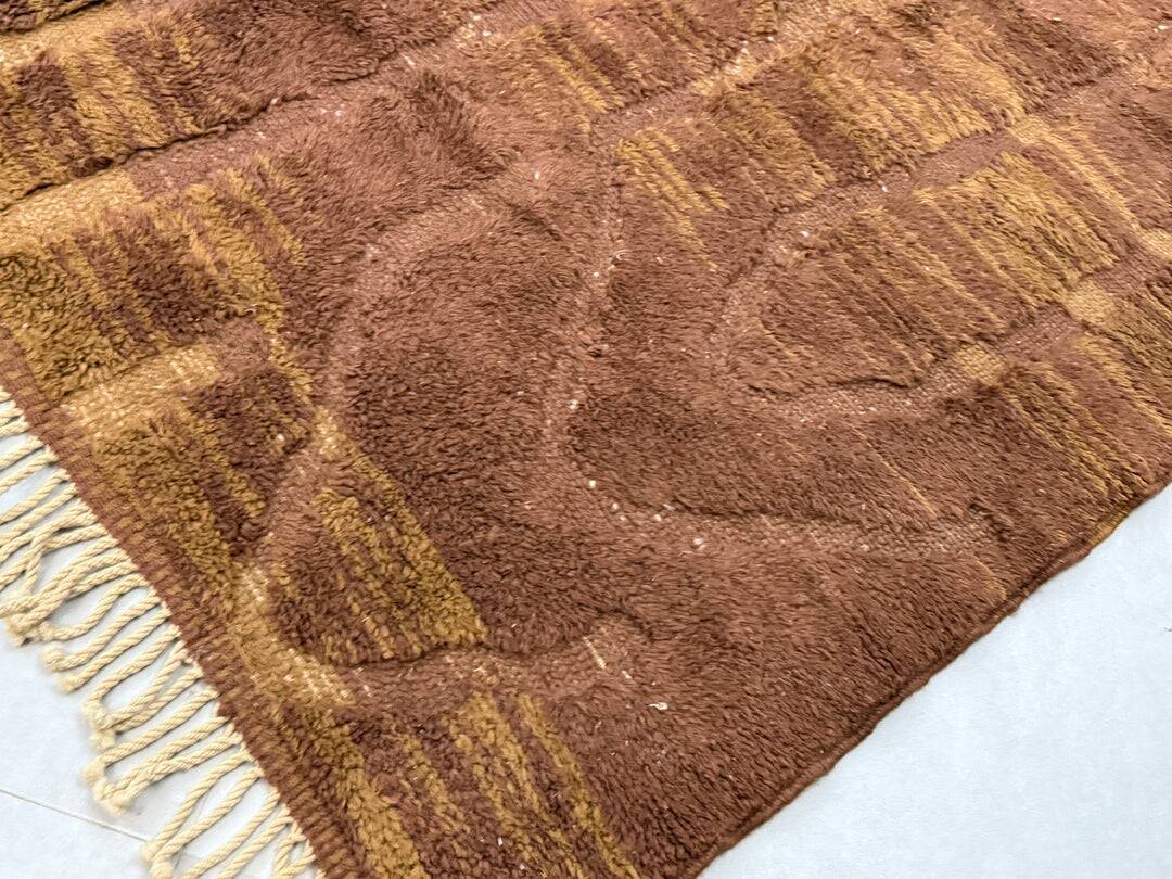 Plain brown Moroccan rug in wool 3/2 Custom-made Moroccan rug