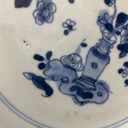 Plate in blue of China XVIII or XIXth Blue and white decoration