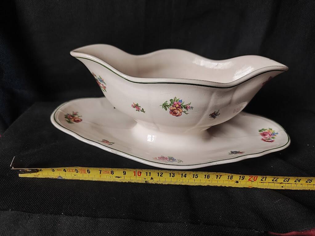 Superb /1940/50 Salins / rose decorations