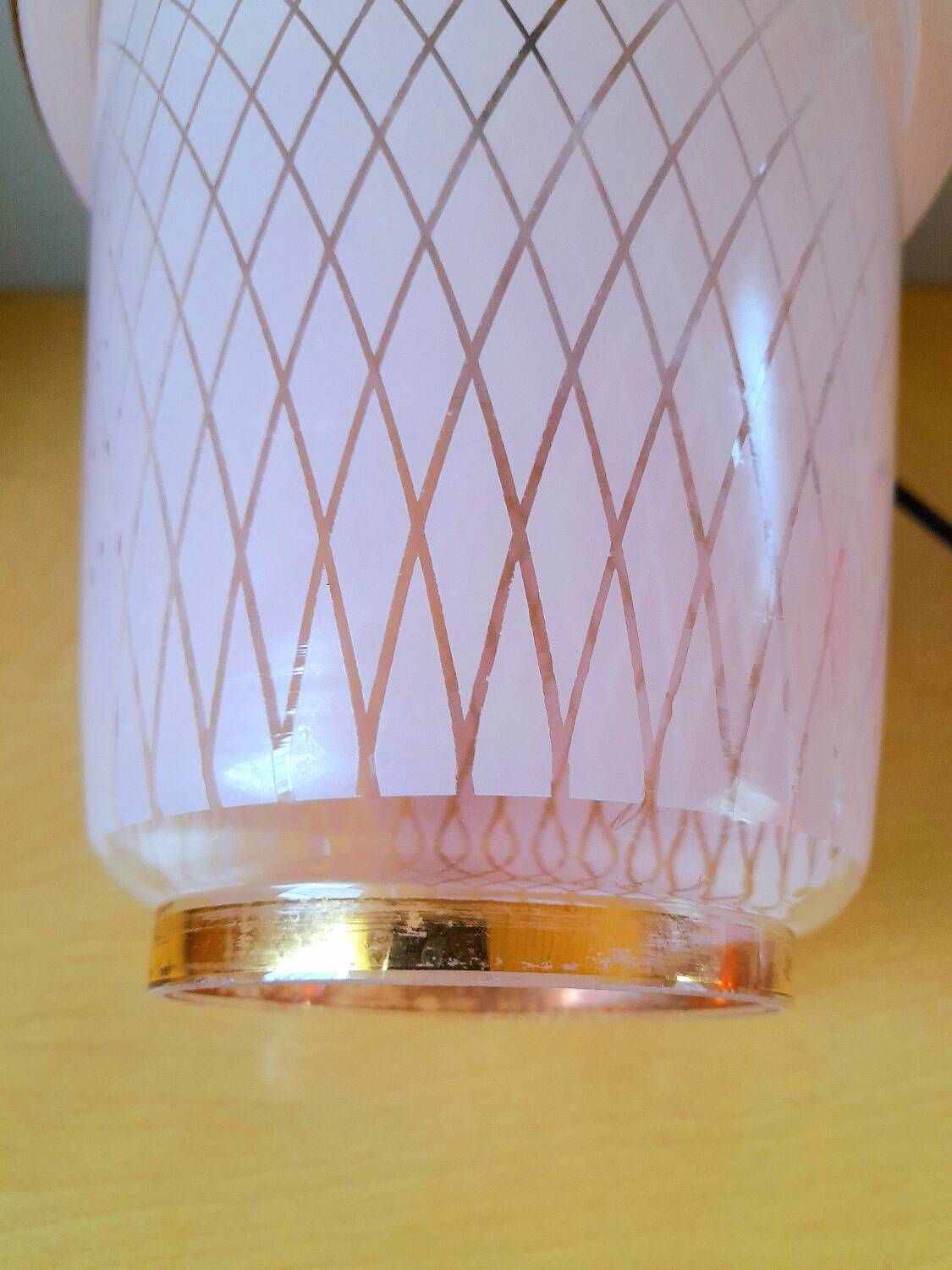 Suspension en verre sérigraphié 1950.