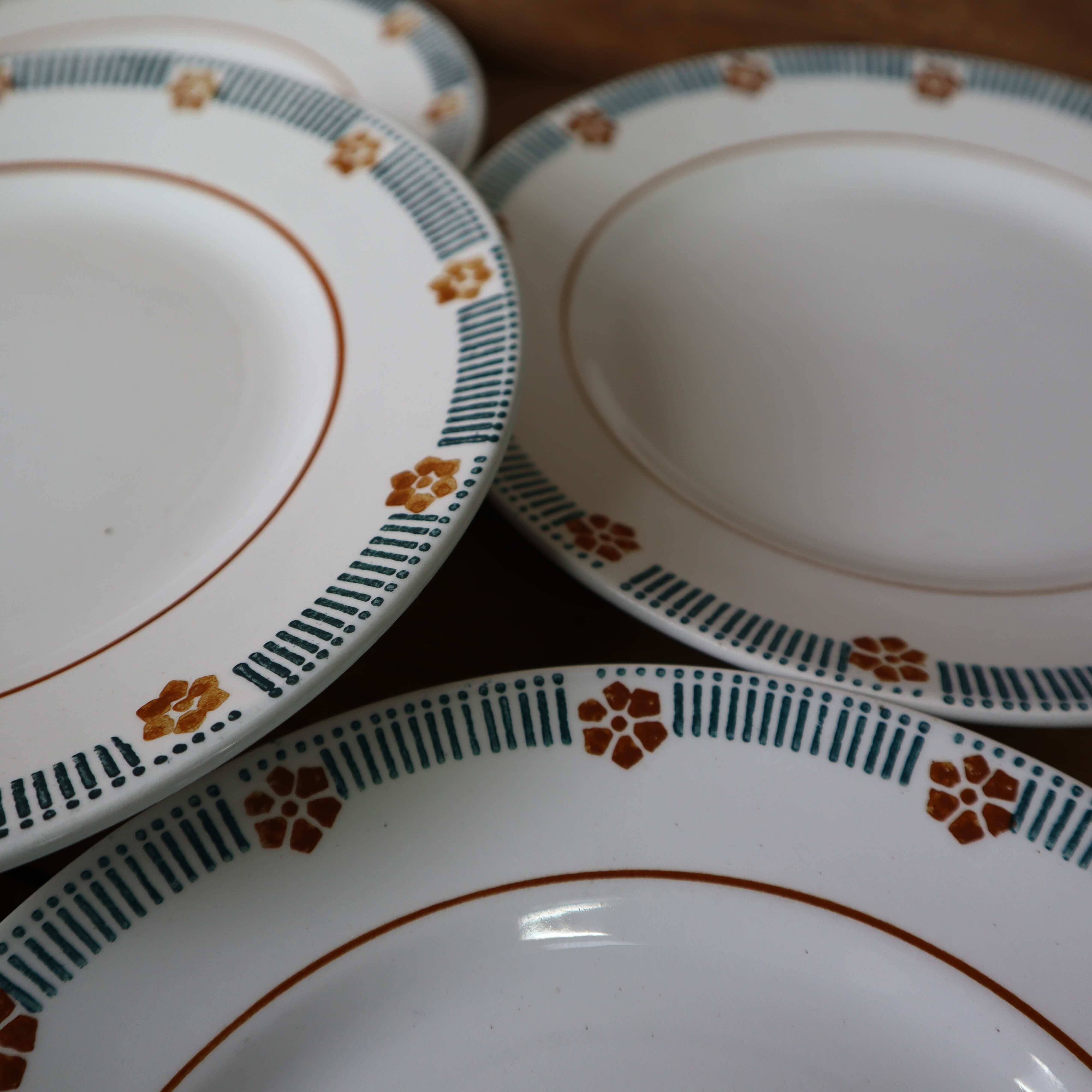 Set of 6 St Amand Céranor dessert plates Parame model