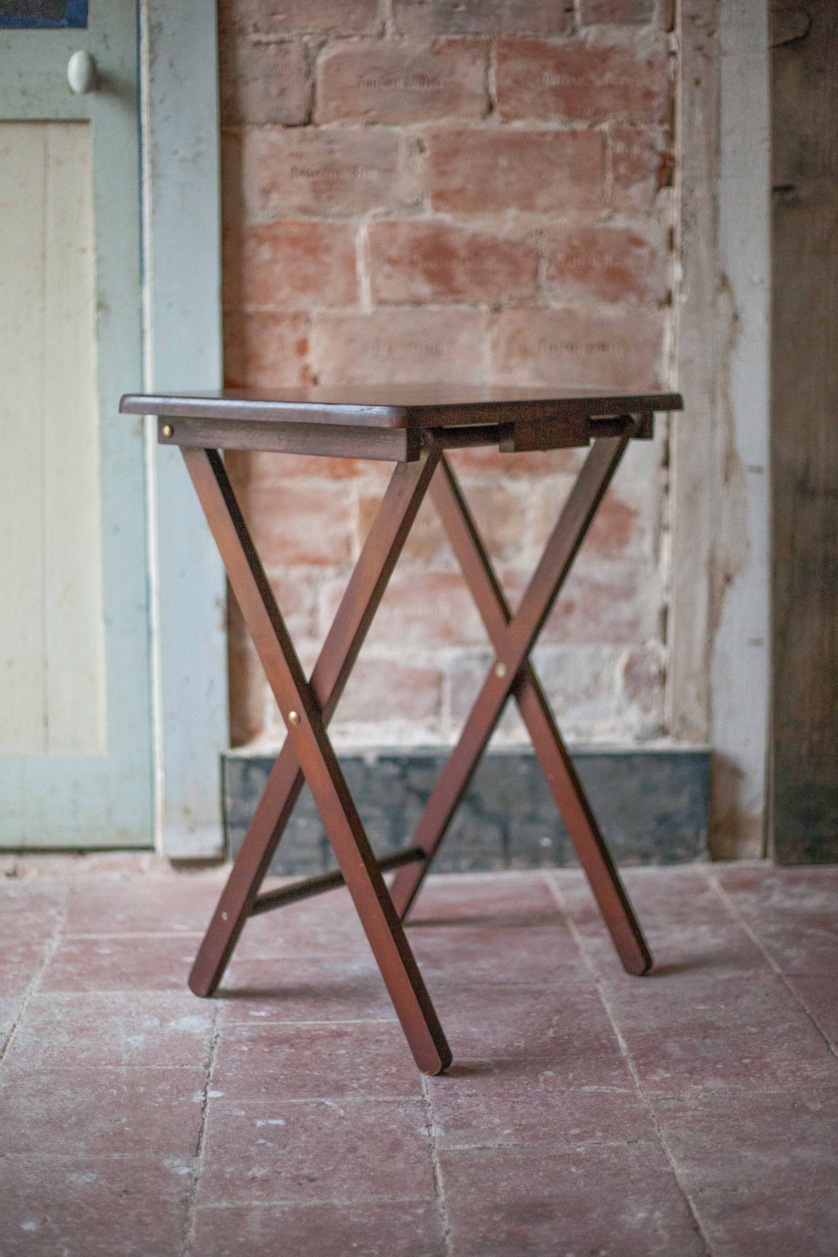 Table d'appoint pliante en bois