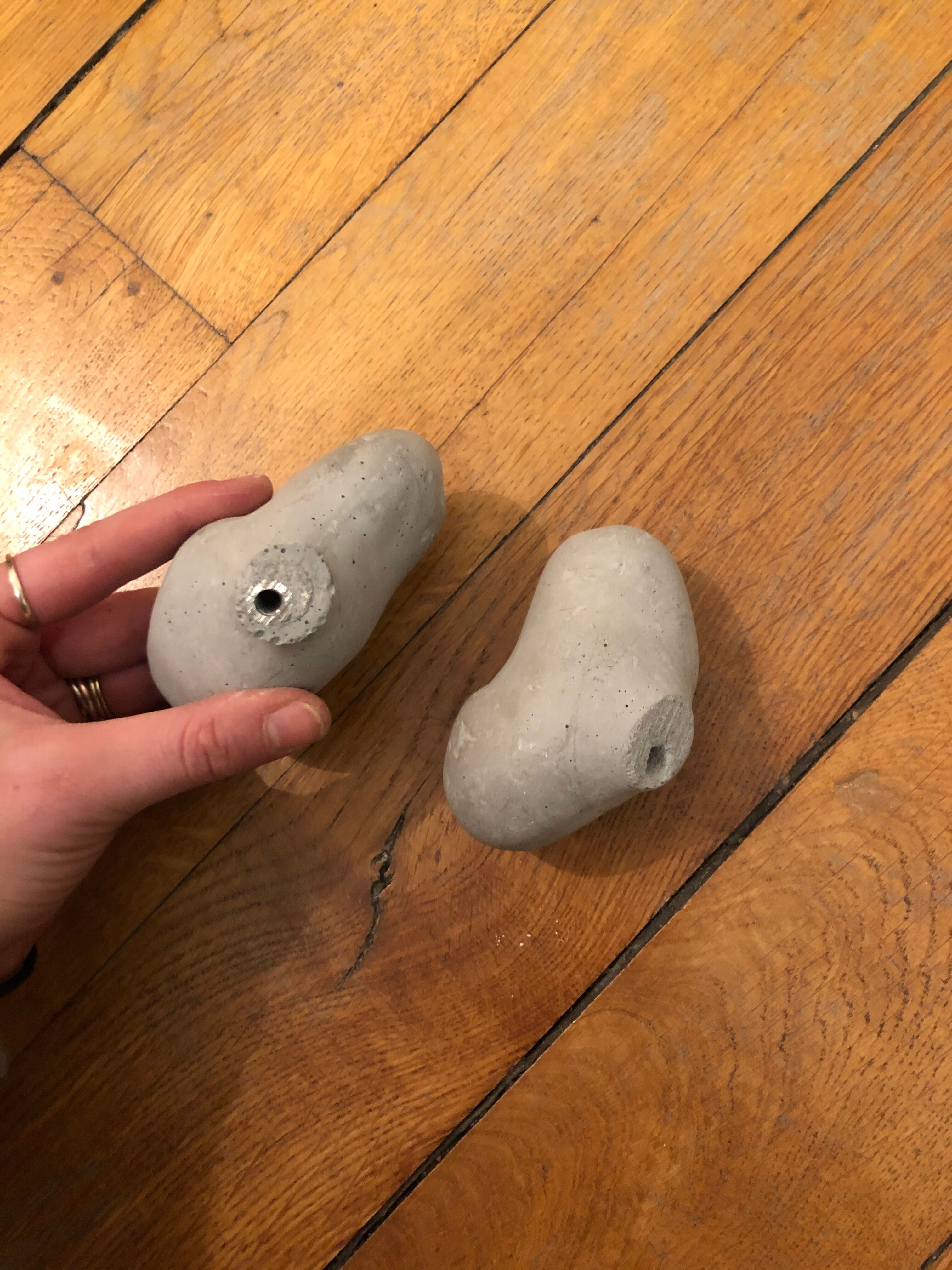 Pair of "potato" concrete patères Petite Friture design Sam Baron