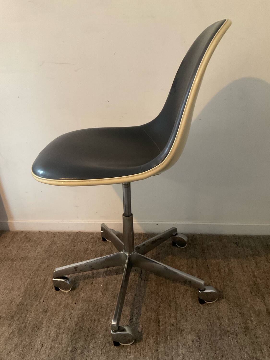 Charles & Ray Eames office chair, Herman Miller edition
