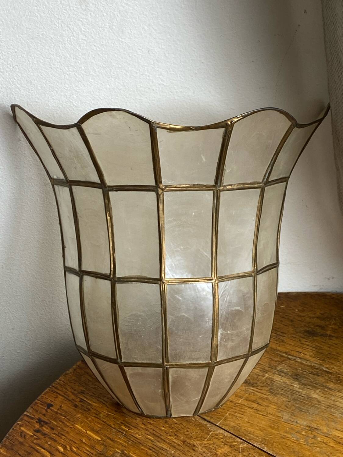 Applique en nacre et laiton