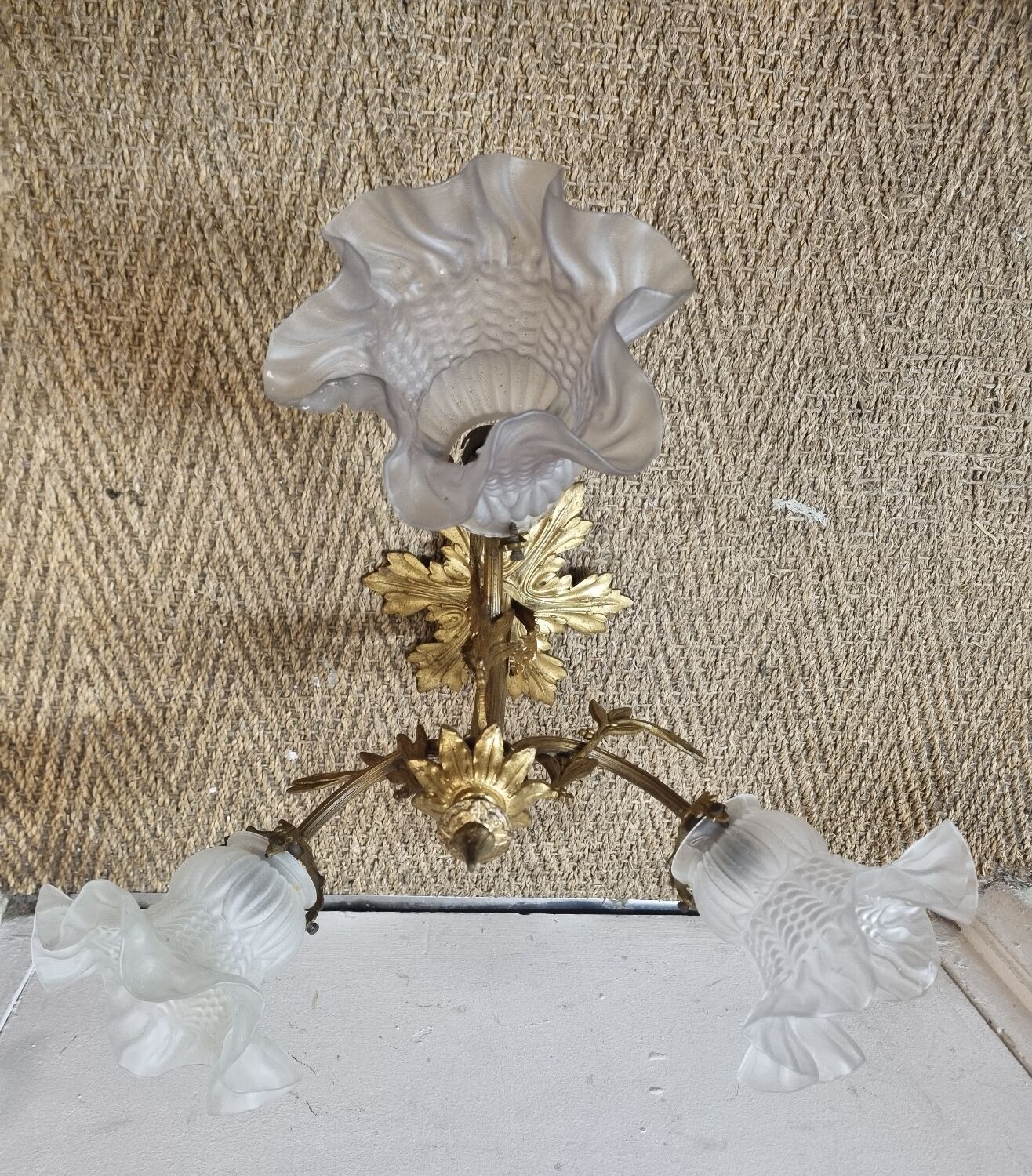 Bronze chandelier art deco 3 tulips