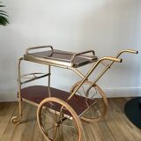 Golden rolling dessert in formica