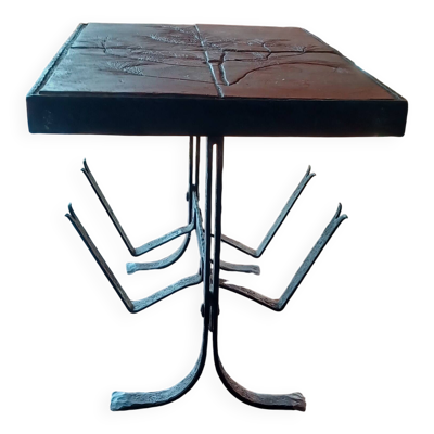 table basse carreaux ceramique style brutaliste