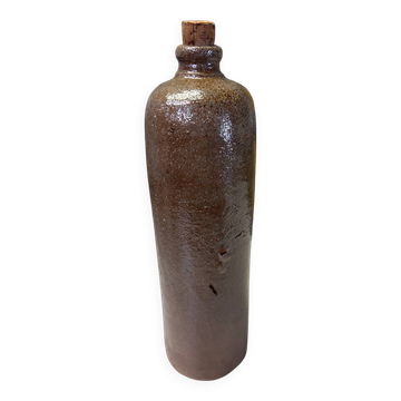 Bouteille en grès gris ancienne