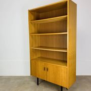 Etagère bibliothèque moderniste des années 50, chêne clair, vintage