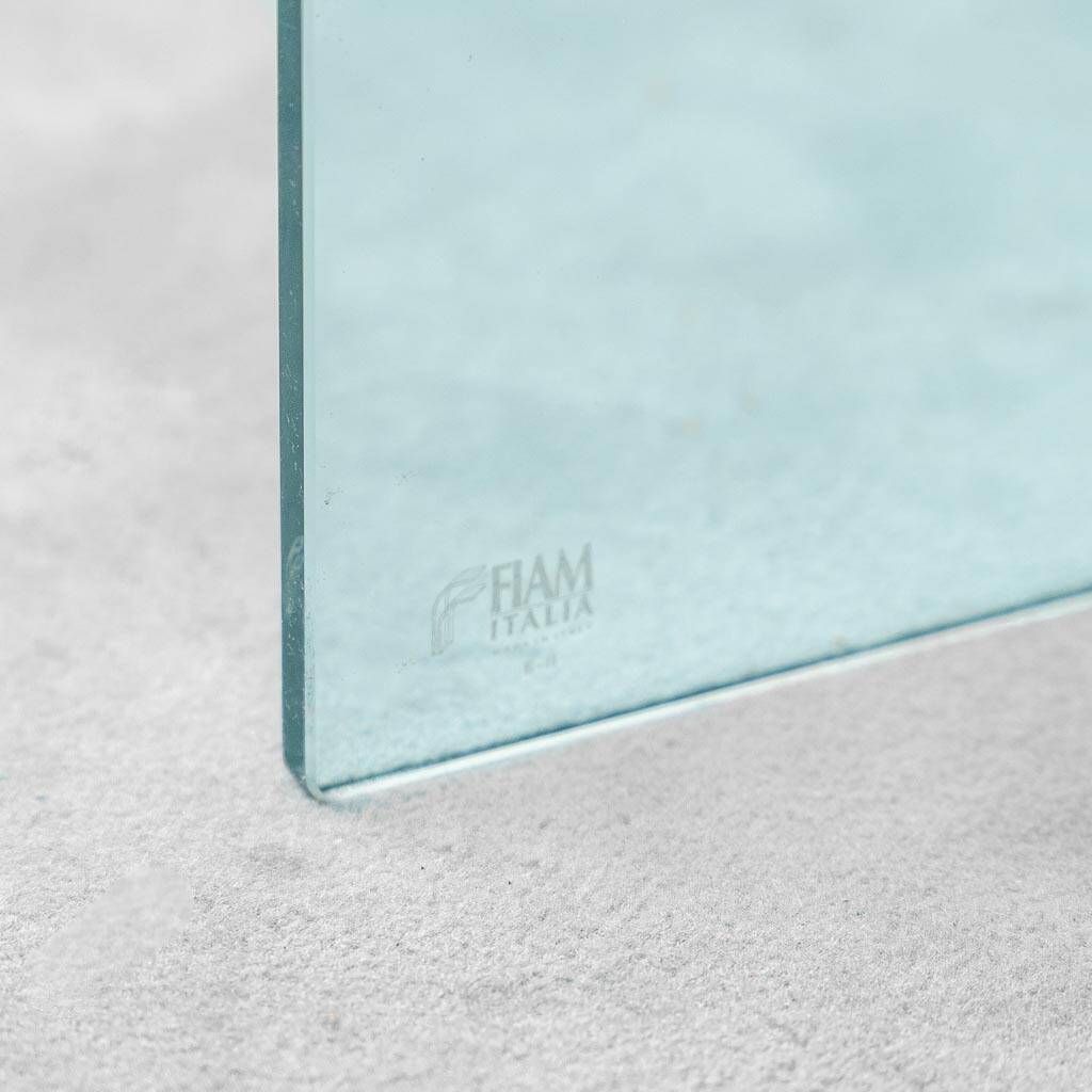 Vintage Fiam Italia coffee table in curved glass minimalist design 1970s