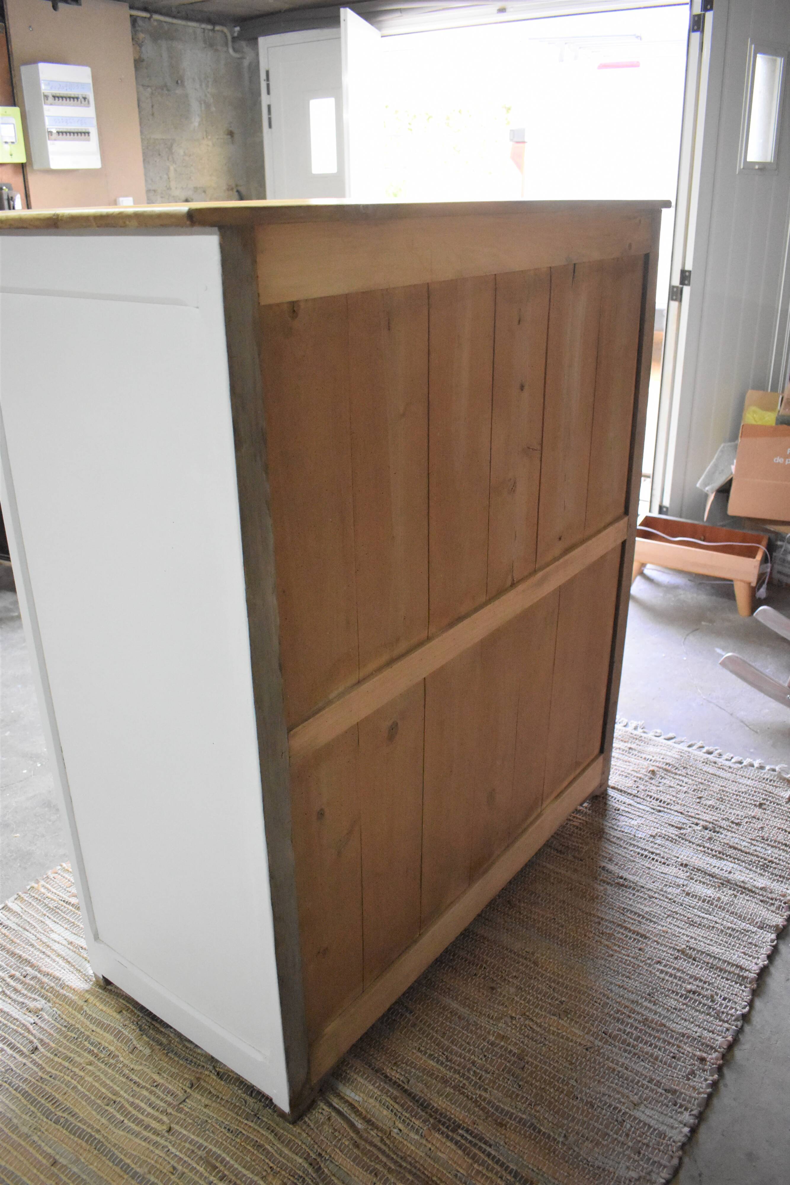 High Parisian buffet - white and wood