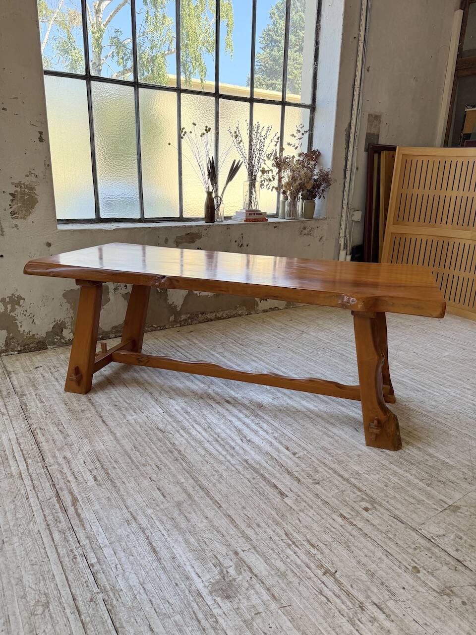 Aranjou farmhouse table in blond elm, 1950s