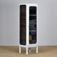 Armoire médicale vintage en fer et verre années 1970