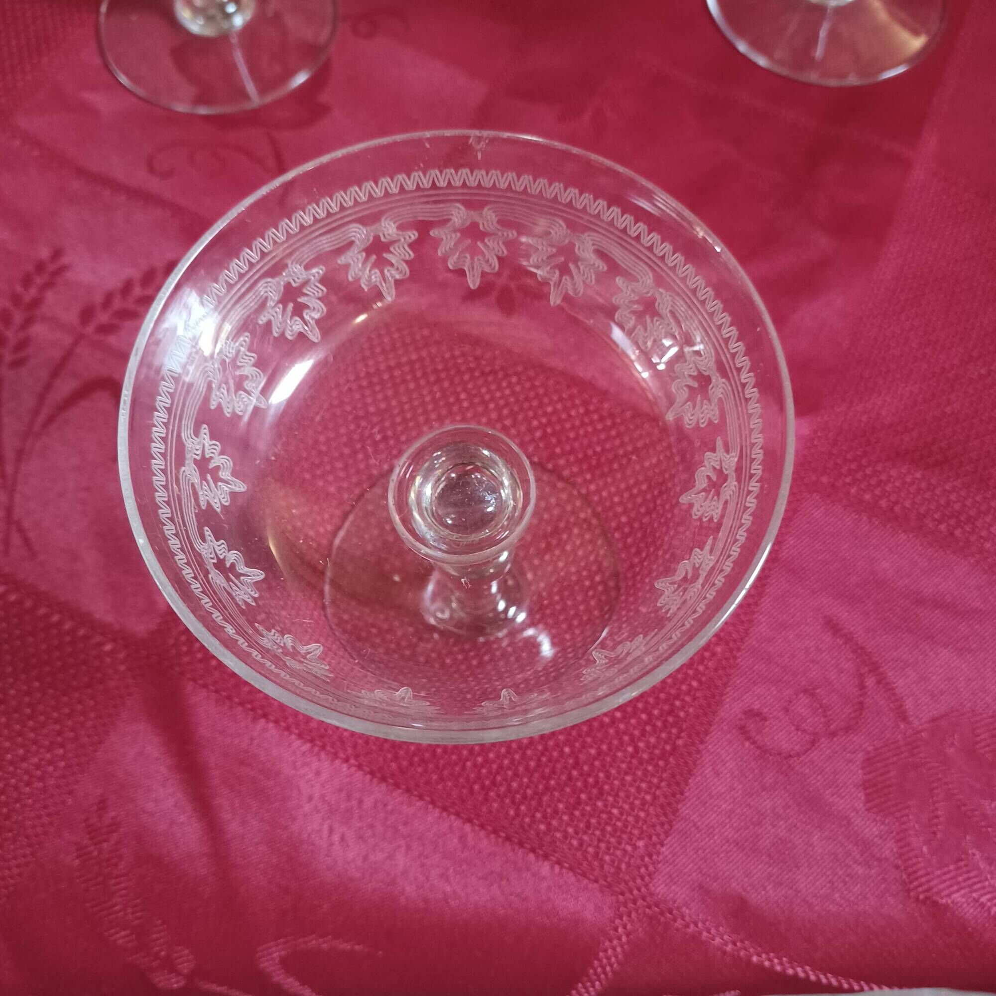 Champagne coupe baccarat