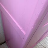 Pink knitted cabinet