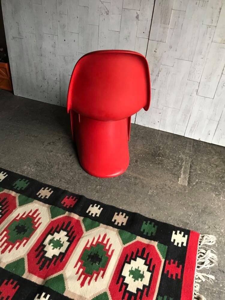 Set of 2 Panton chairs by Verner Panton for Vitra in purple and plum plastic, matte finish.