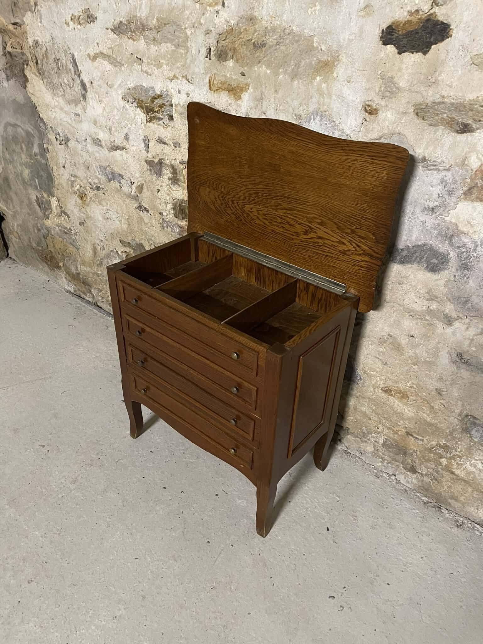 Small wooden chest of drawers with 3 drawers and an opening top – accent furniture