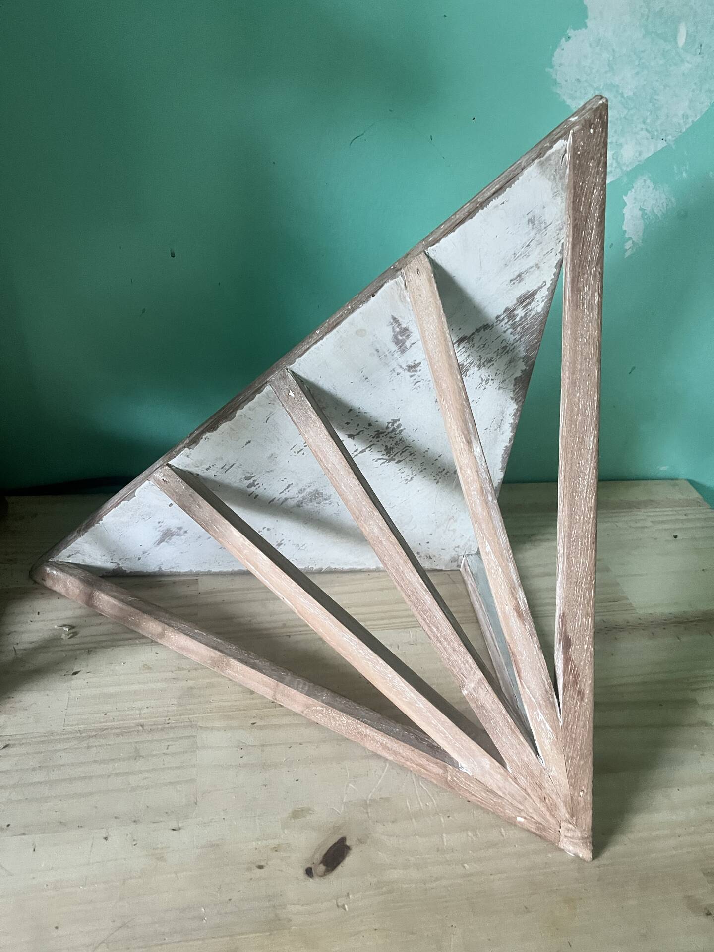 Large corner shelf in teak