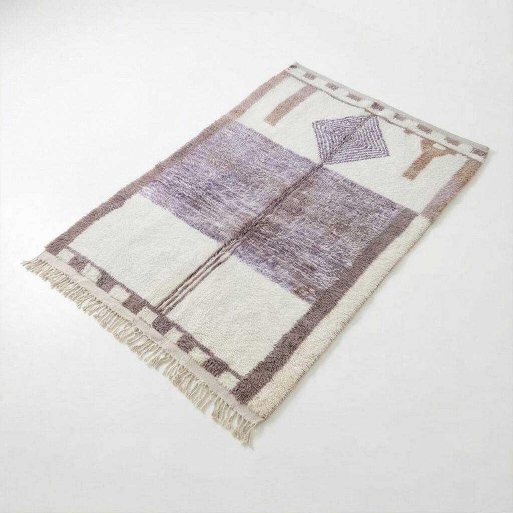 Berber wool rug in violet 200x300 cm