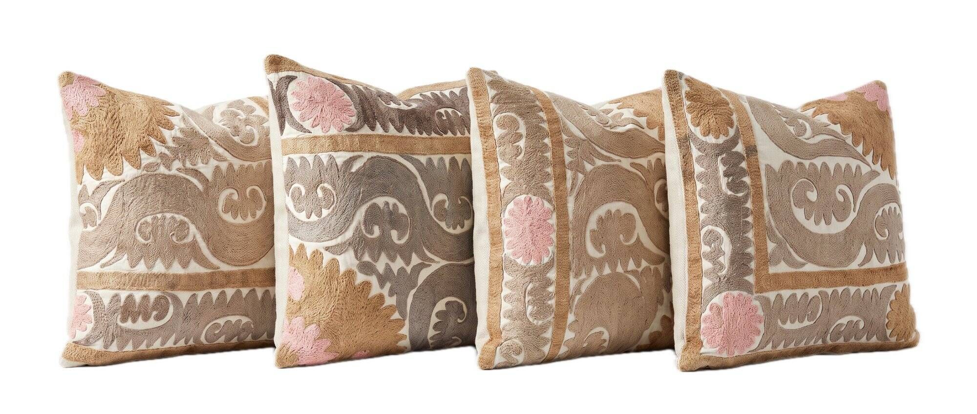 Lot de 4 housses de coussin brodées vintage 55x60 cm