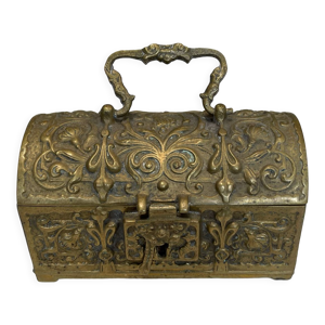 Ancien coffre à bijoux en bronze,