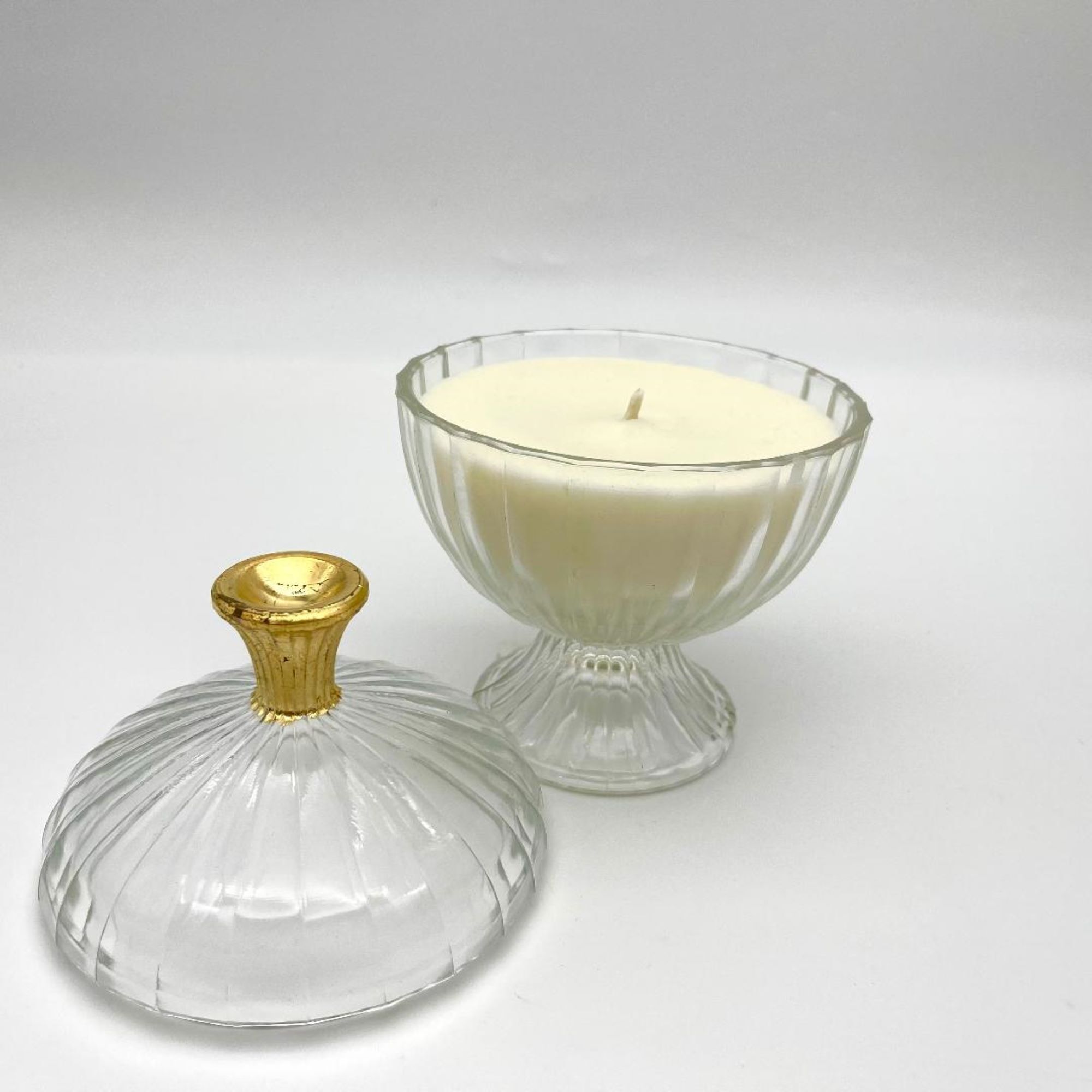 Sweeten scented candle with the scents of summer