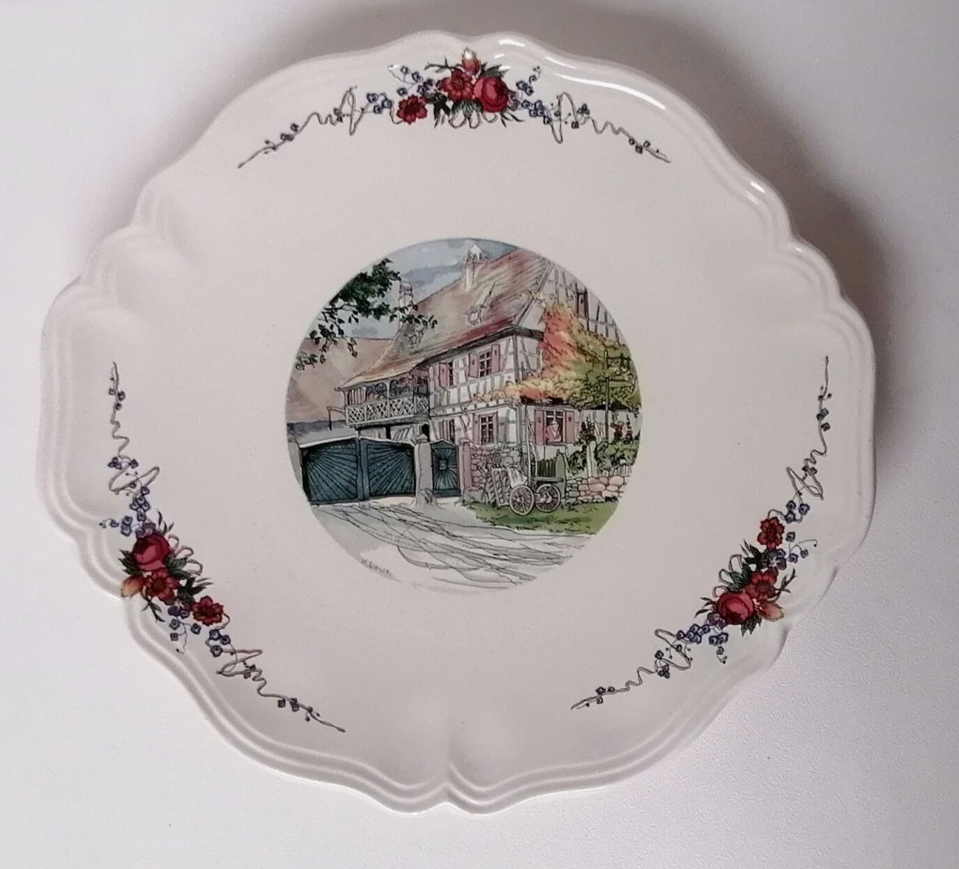 Sarreguemines orbernai pie dish