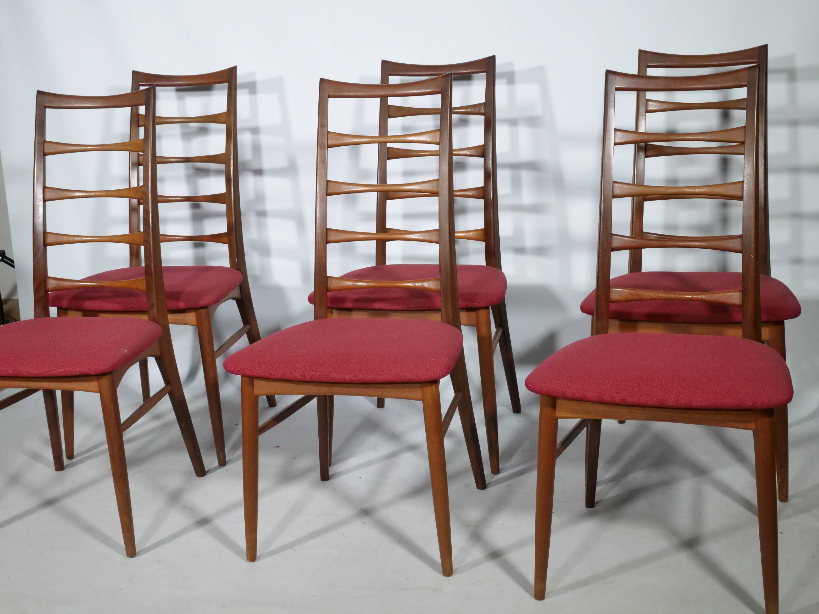 Set of 6 Teak Danish Design Dining Chairs from the 1960s by Nils Koefoed – Model LIS