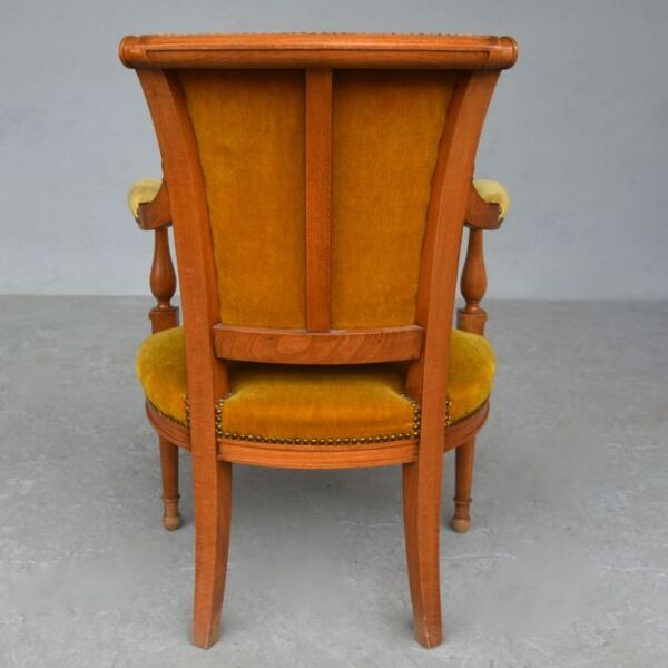 Paire de fauteuils style Directoire en merisier velours