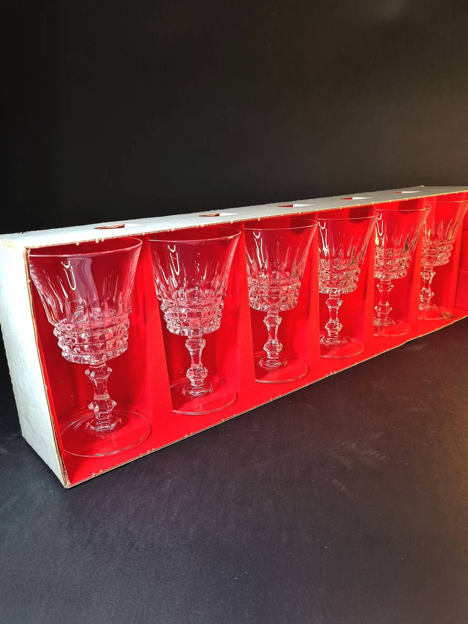 Set of 9 crystal glasses – Tuilerie model by Cristal d’Arques