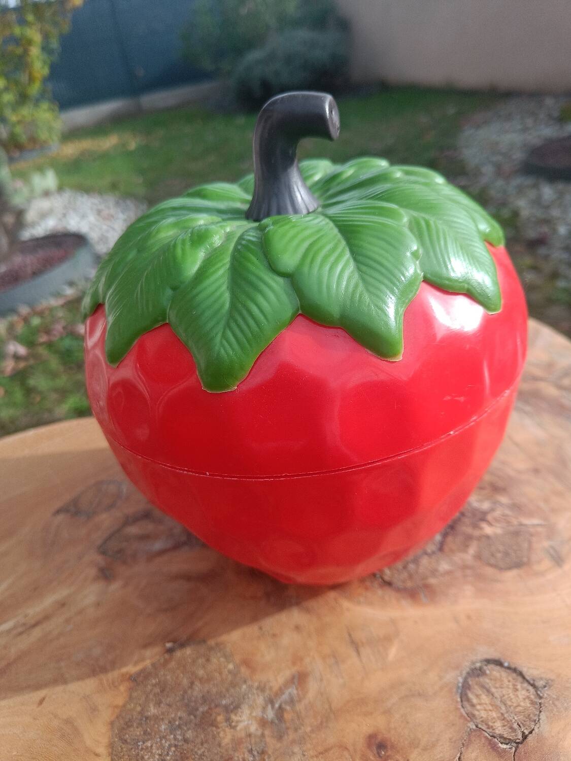 Vintage strawberry ice bucket