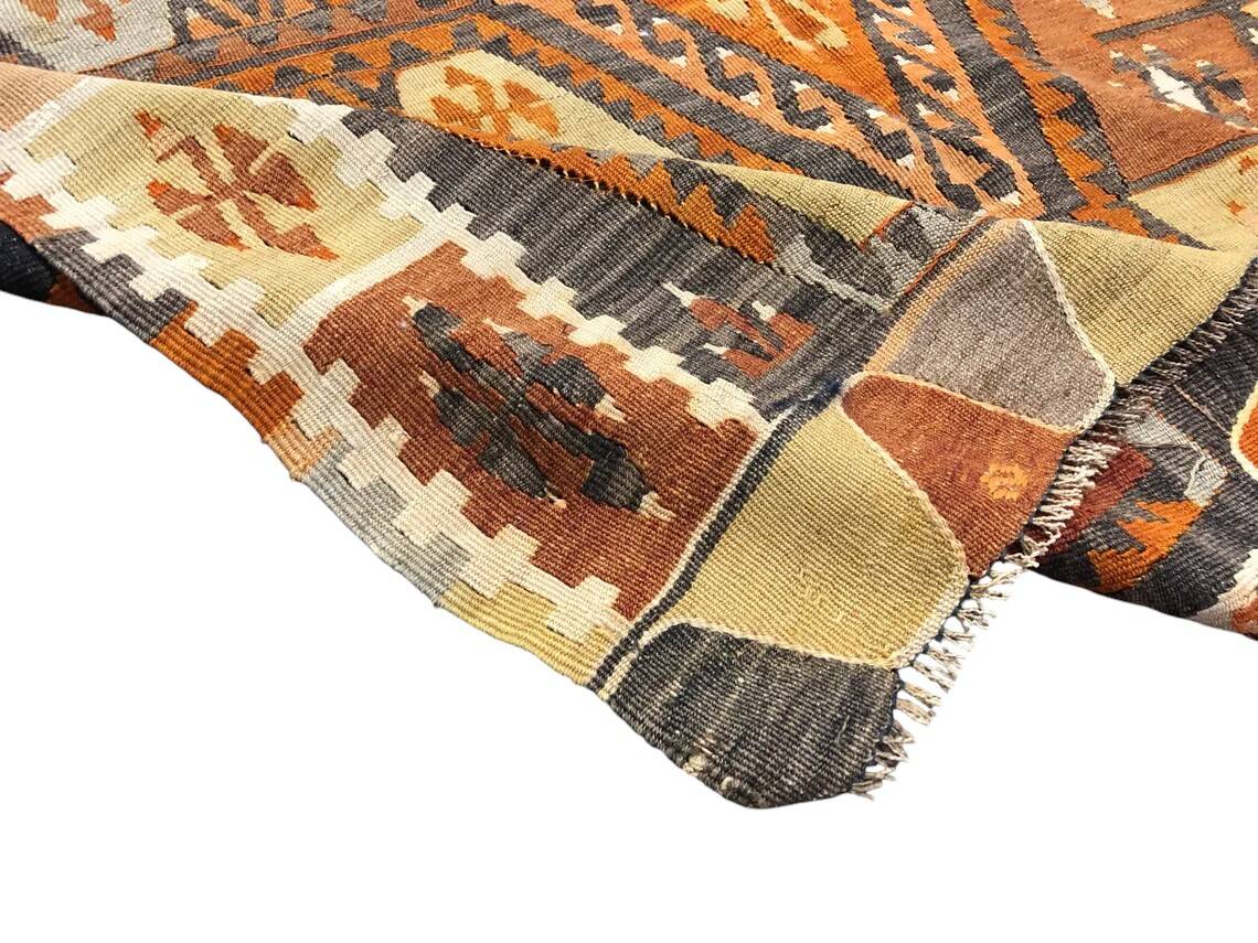 Vintage Anatolian Kilim Rug