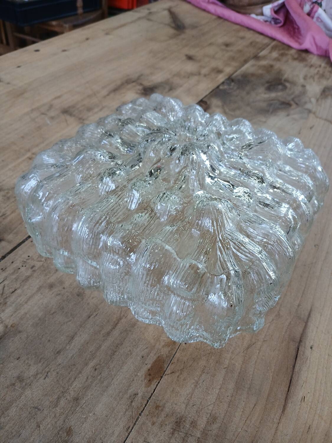 Antique wall/ceiling light in molded glass