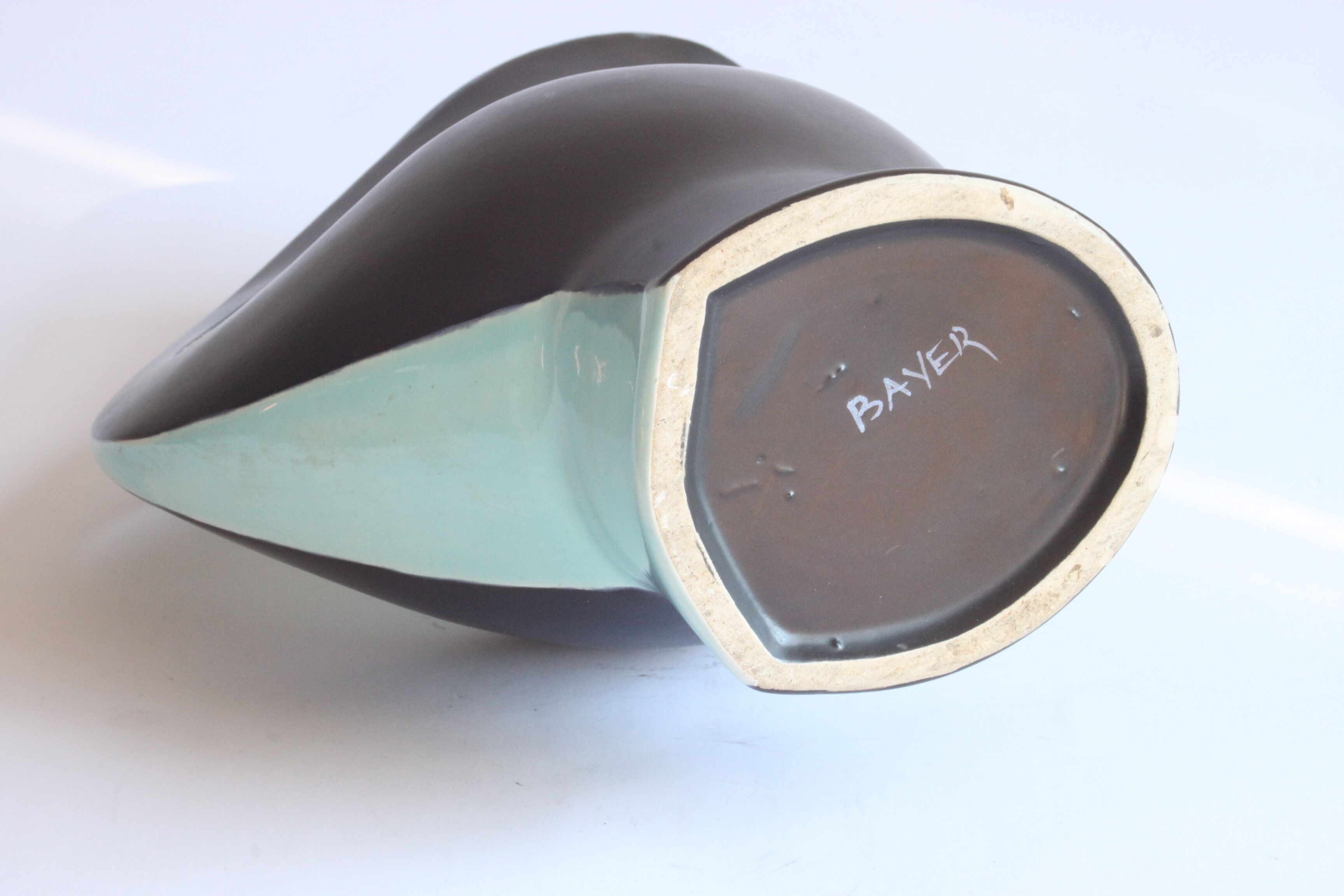 Vase en céramique zoomorphe d’André Bayer, Bruxelles années 1950