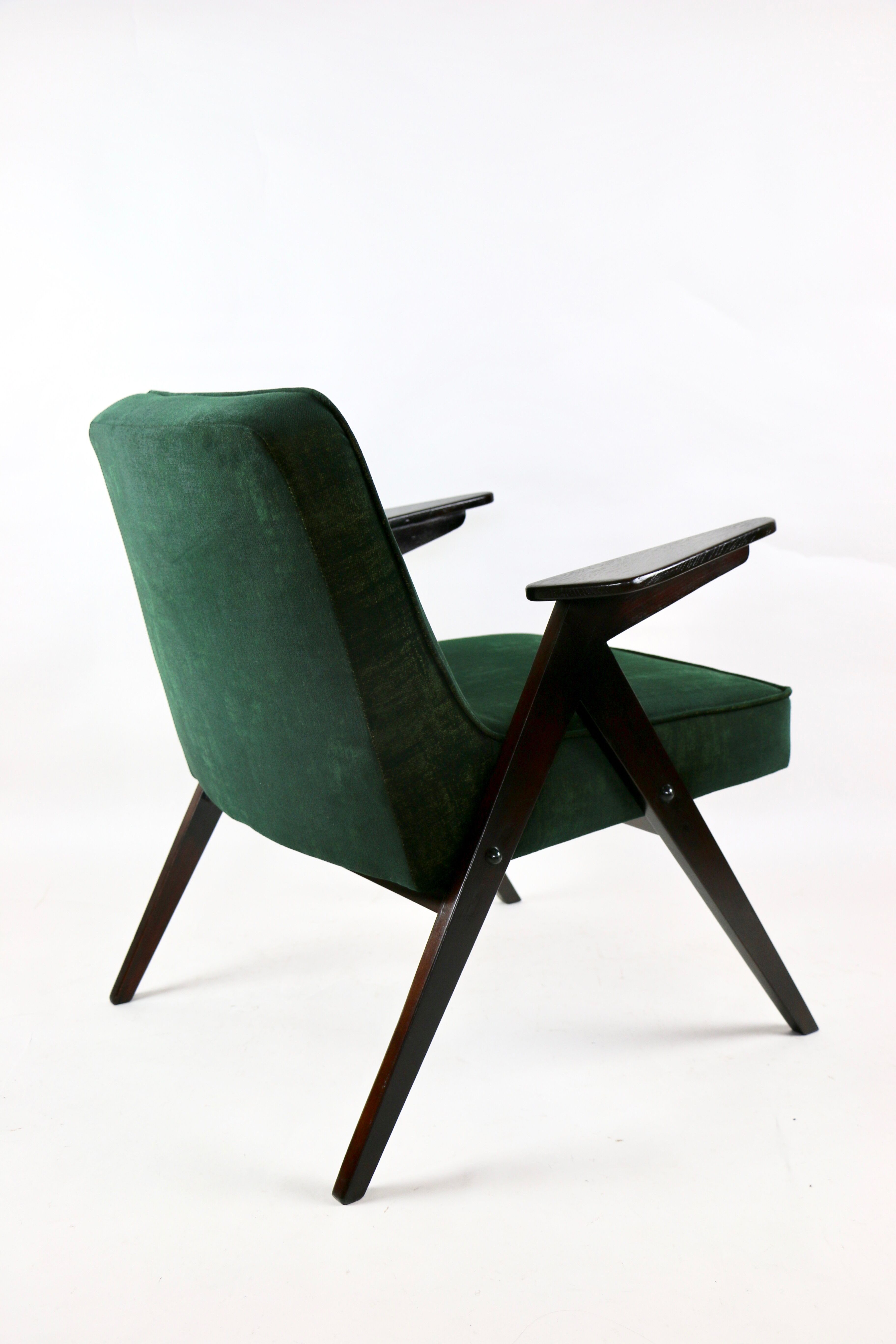 Green armchair by Józef Chierowski, 1970