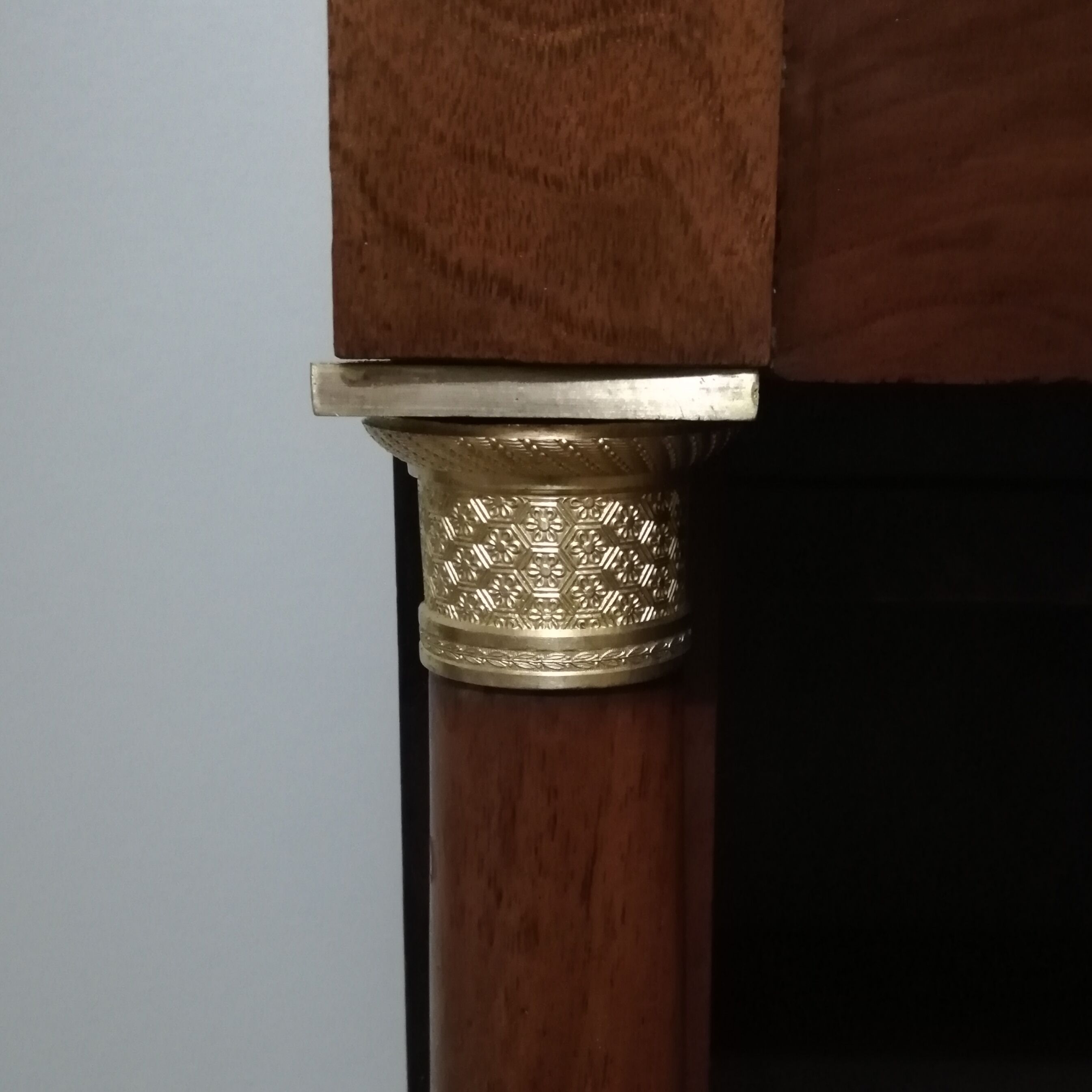 Empire Curtain Bedside Table